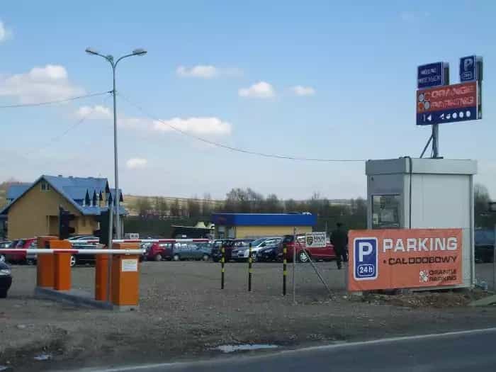 Orange Parking Balice Krakow zdjęcie 3
