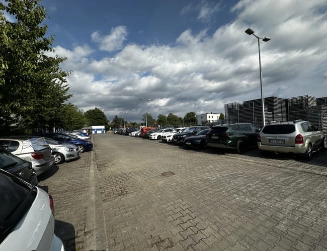 X Parking Balice - parking lotnisko Kraków-Balice (KRK) - zdjęcie 2