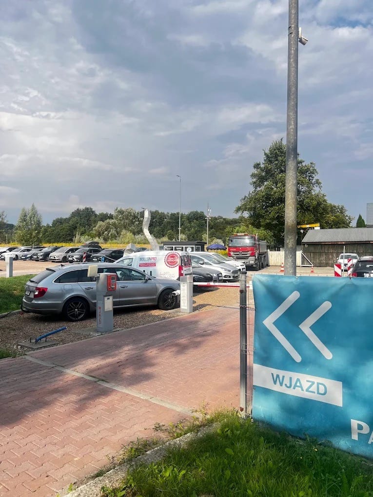 Parking ParkujGo Krakow zdjęcie 6