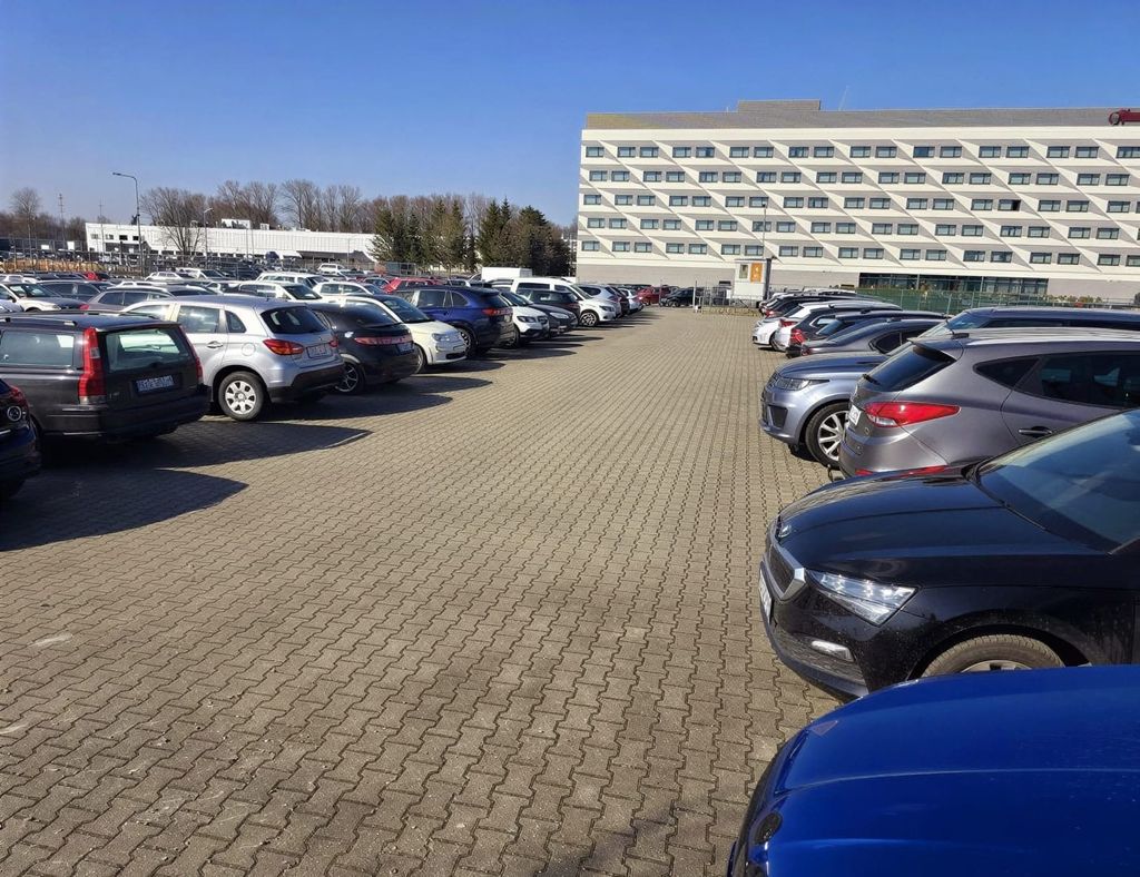 Parking Olo Car Park - parking lotnisko Kraków-Balice (KRK) - zdjęcie 3