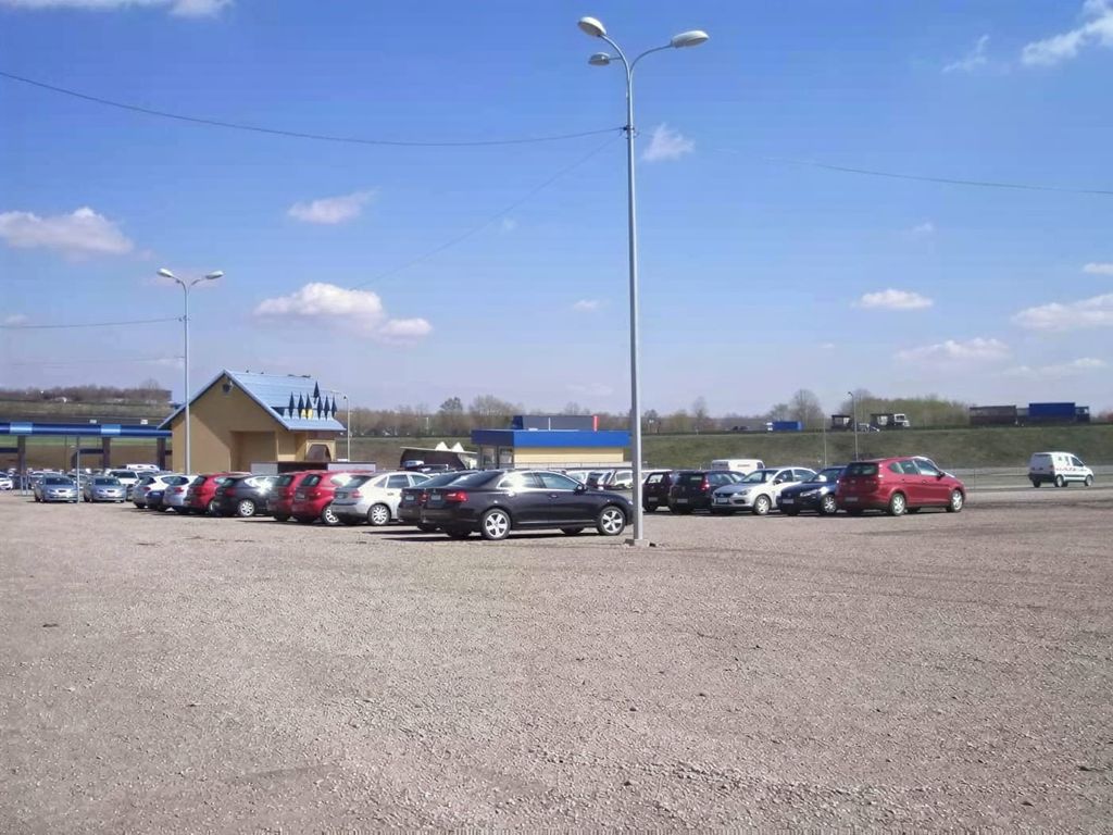 Orange Parking Balice – udogodnienia
