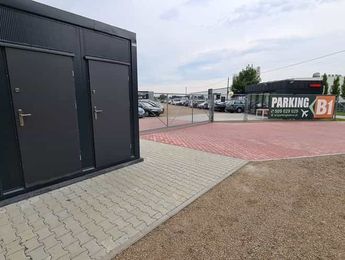 B1 Parking Odkryty - główne zdjęcie parkingu