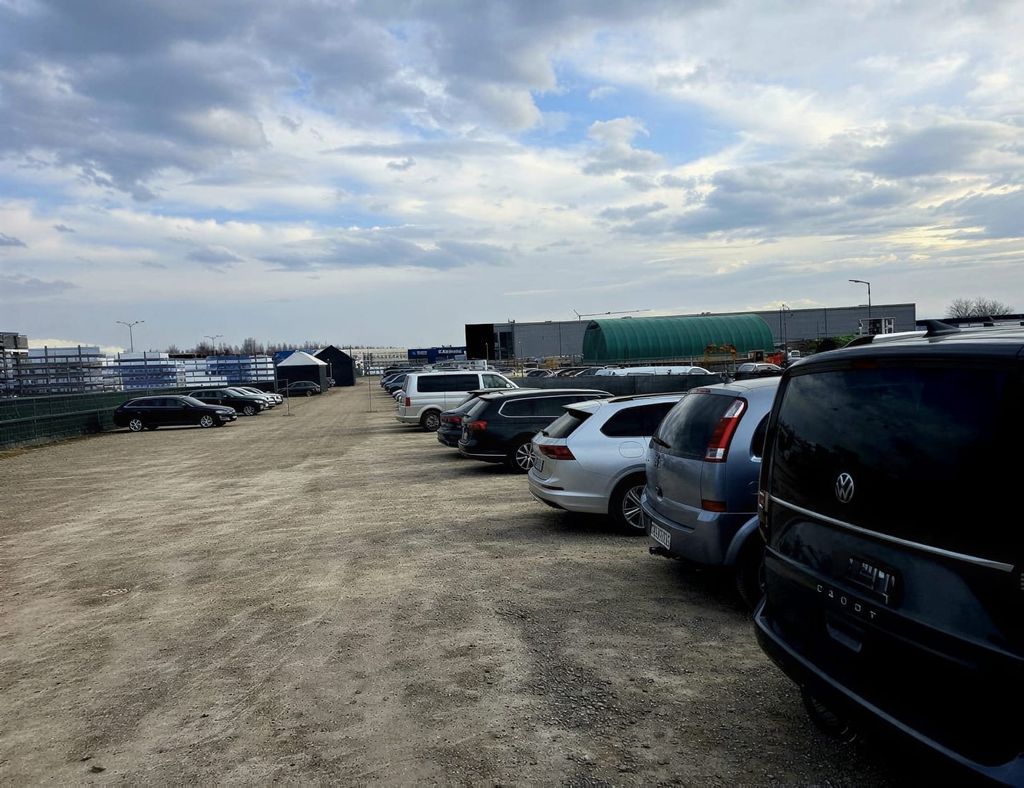 TK Parking - parking lotnisko Kraków-Balice (KRK) - zdjęcie 5