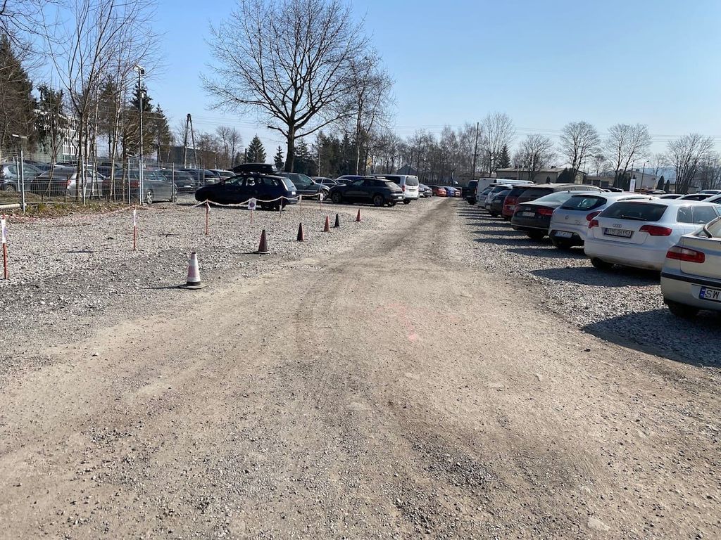 KRK Parking Lotnisko – wjazd