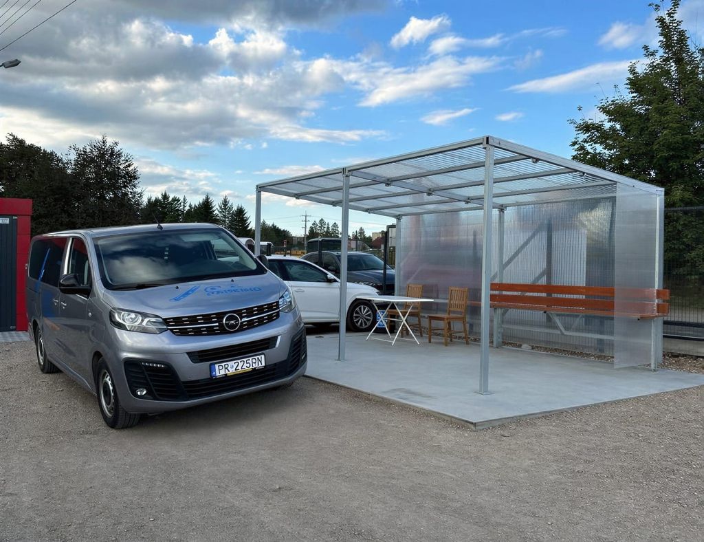AleParking - parking lotnisko Kraków-Balice (KRK) - zdjęcie 4