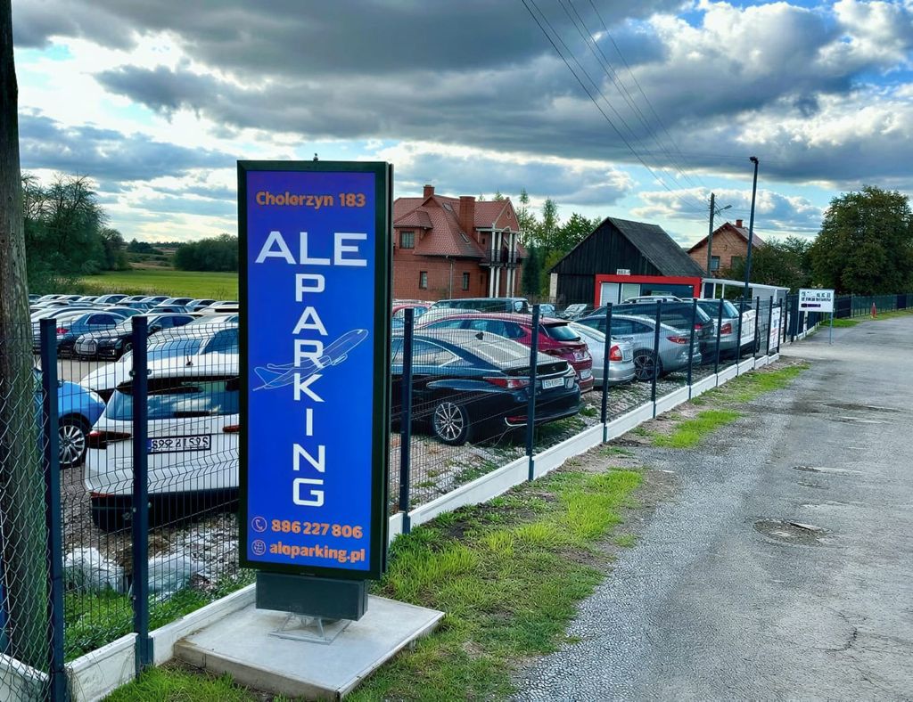 AleParking - parking lotnisko Kraków-Balice (KRK) - zdjęcie 3