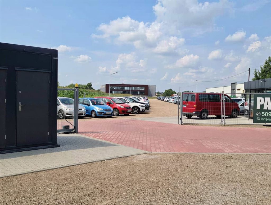 Parking B1 Balice – transfer busem