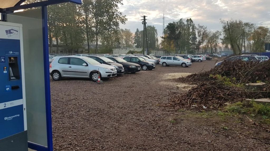 Parking Interparking – widok placu