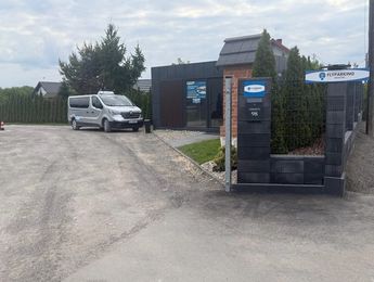 FlyParking - parking lotnisko Kraków-Balice (KRK) - główne zdjęcie parkingu