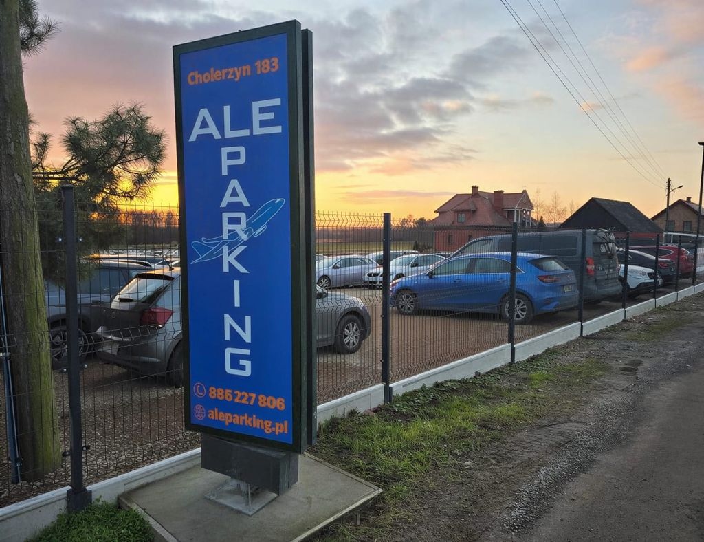 AleParking zadaszony - parking lotnisko Kraków-Balice (KRK) - zdjęcie 3